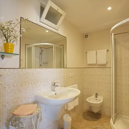 Casa Balon Apartment Oggebbio